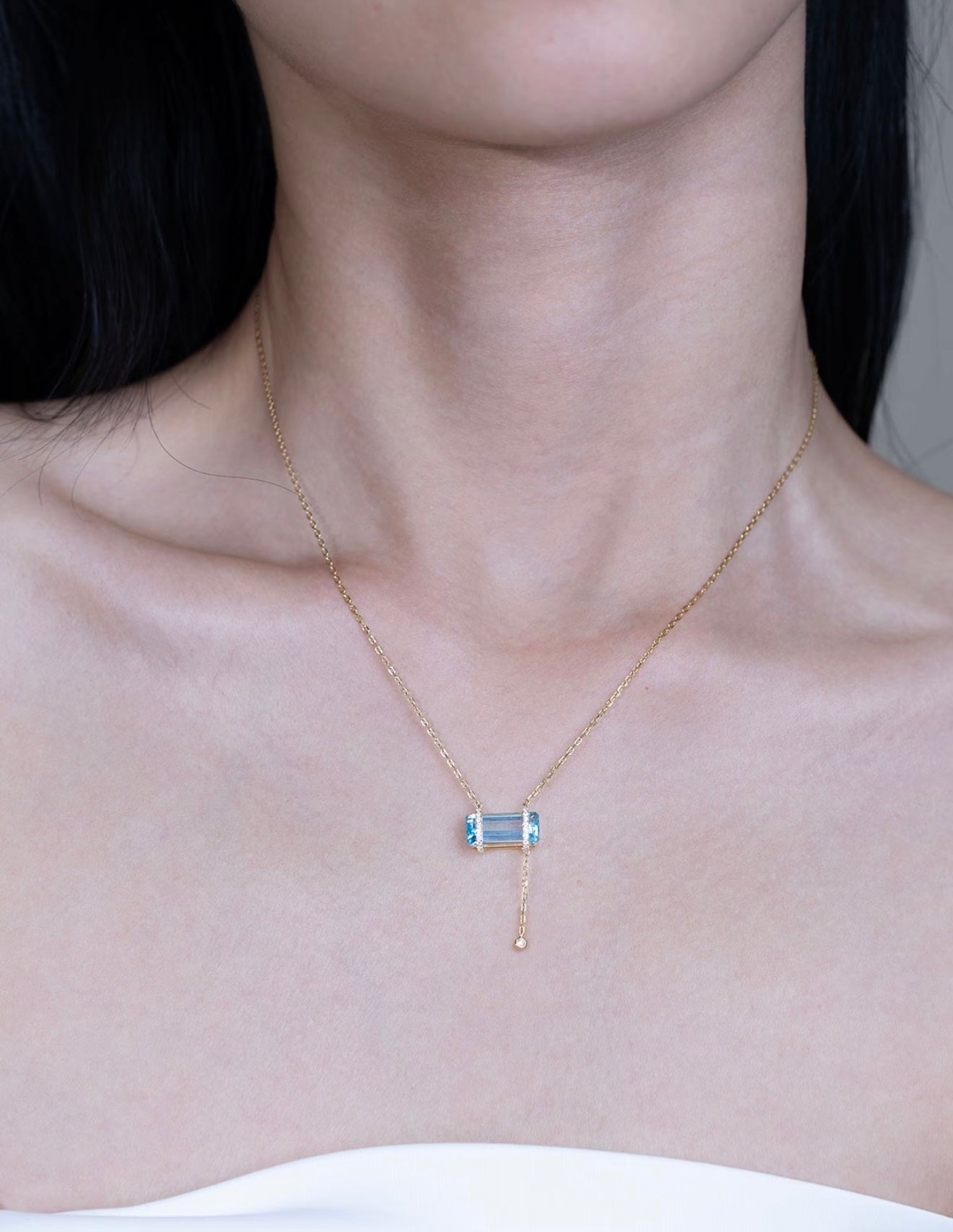 ELSA NECKLACE