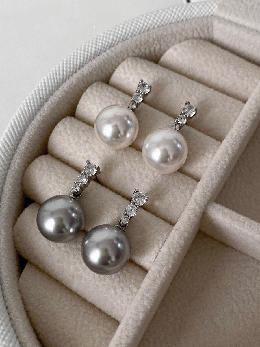 Diamond Pearl Ear studs