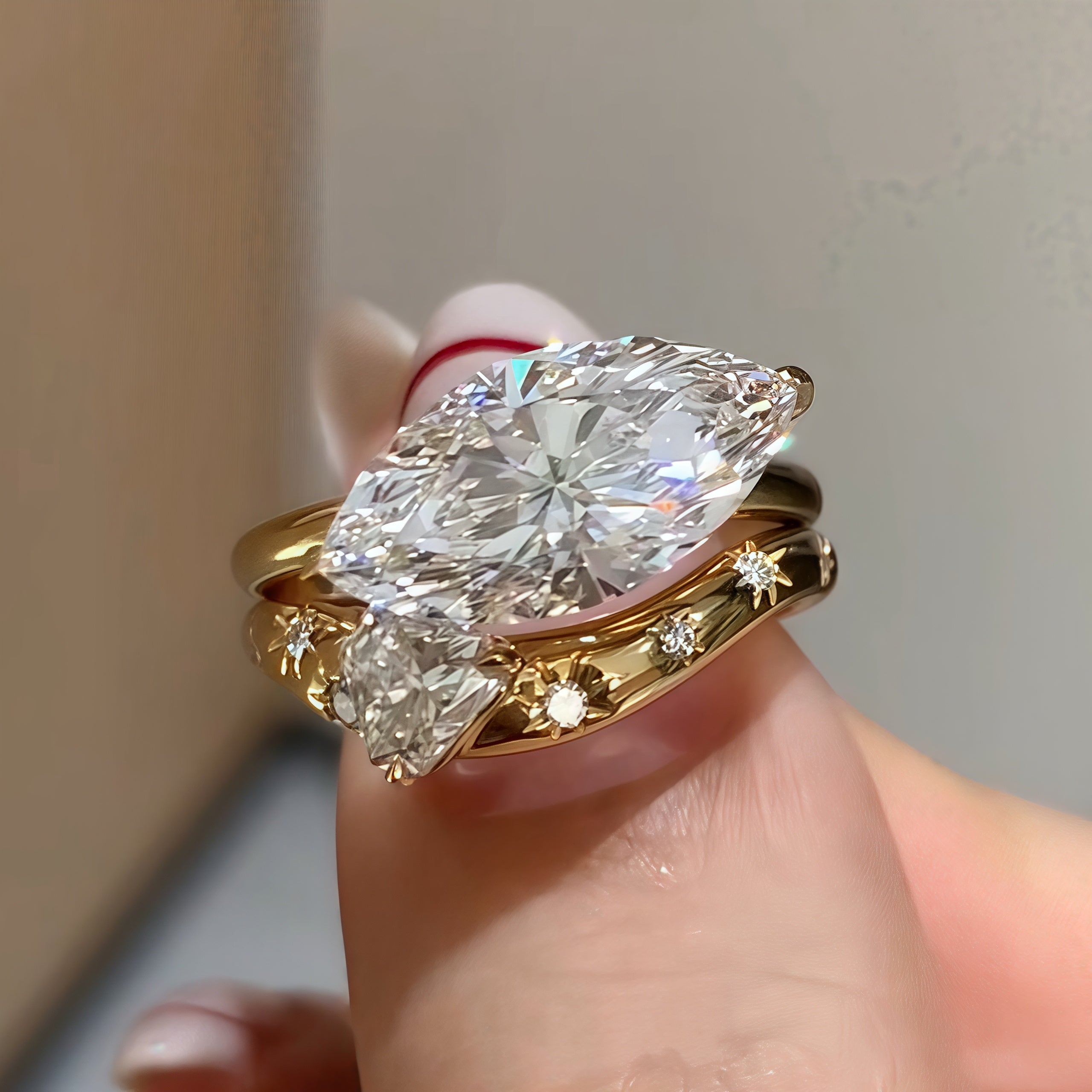 Selected Variant Image