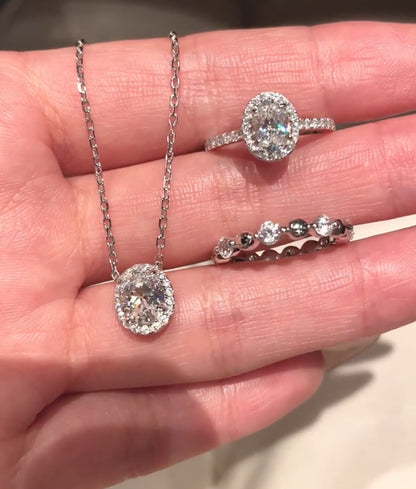 Princess Round Necklace