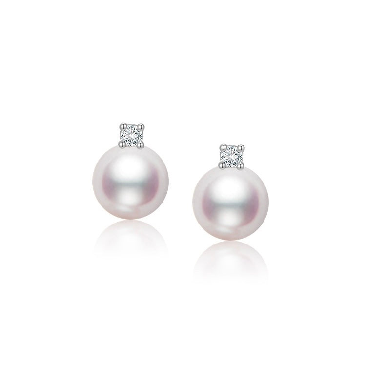 Diana Pearl Ear Stud