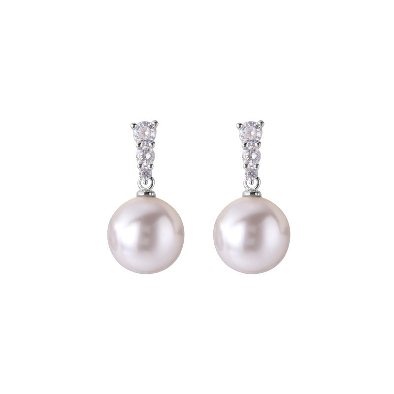 Diamond Pearl Ear studs