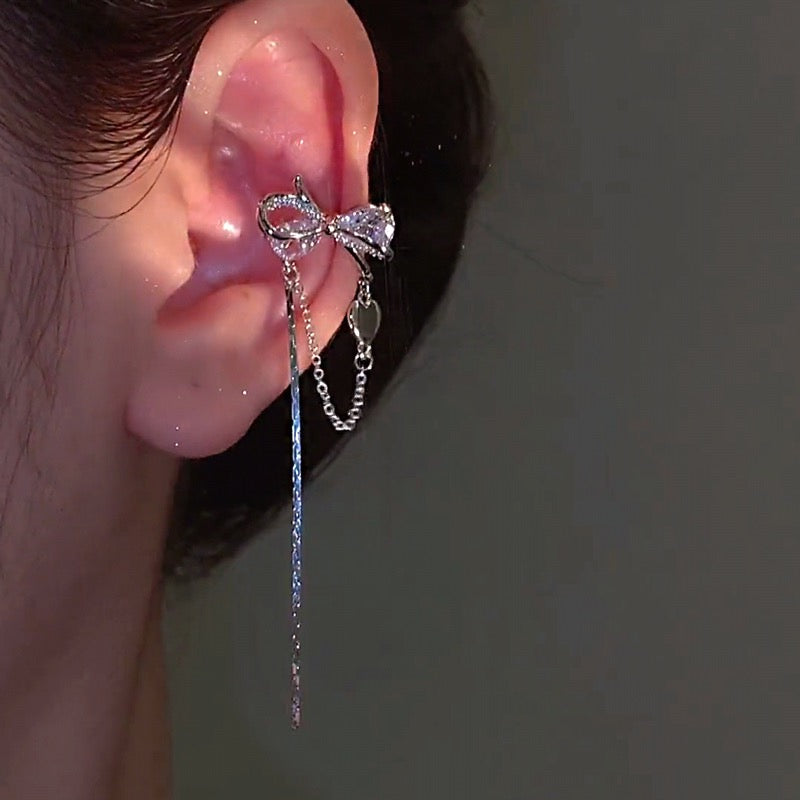 Butterfly ear cuff